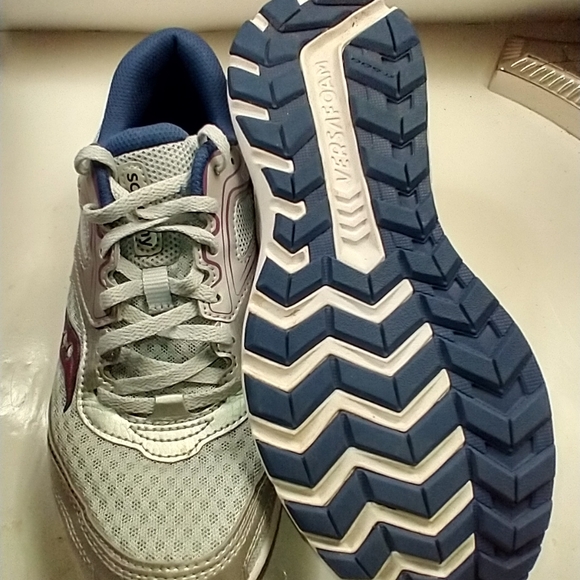 Saucony Cohesion 12 Versafoam Shoes Women’s sz 8.5 (S10471-15) - Picture 8 of 10